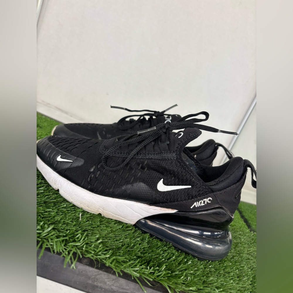 NIKE BIG KIDS AIR MAX 270 (GS) SZ 6Y YOUTH SNEAKERS 943345 001 BLACK WHITE